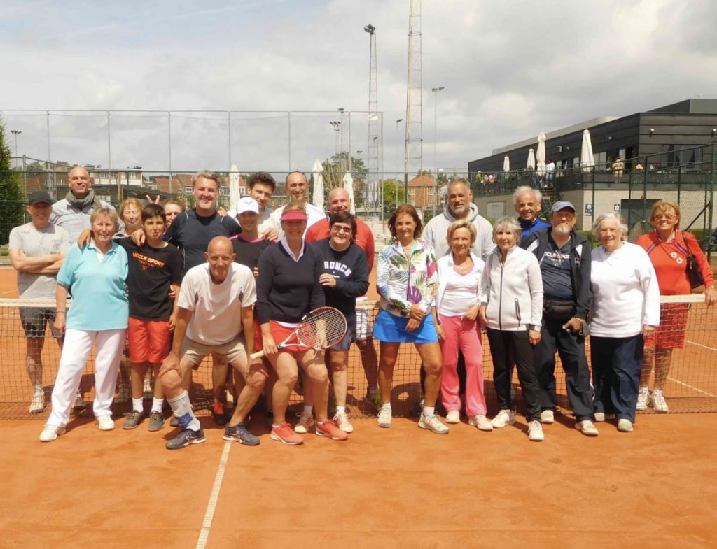 Le tournoi de tennis Mixte-Jambon à Uccle Sport